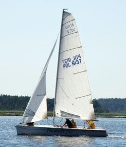 N700